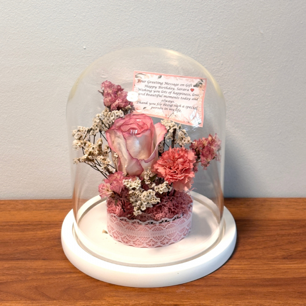 Signature Heirloom Flower Preservation in Dome