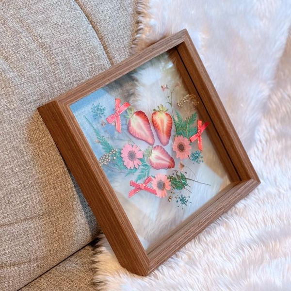 Pressed Botanical Frames